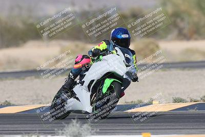 media/Oct-30-2025-Racers Edge (Thu) [[dabbdaf680]]/3-B Group/Session 5 (Turn 6)/